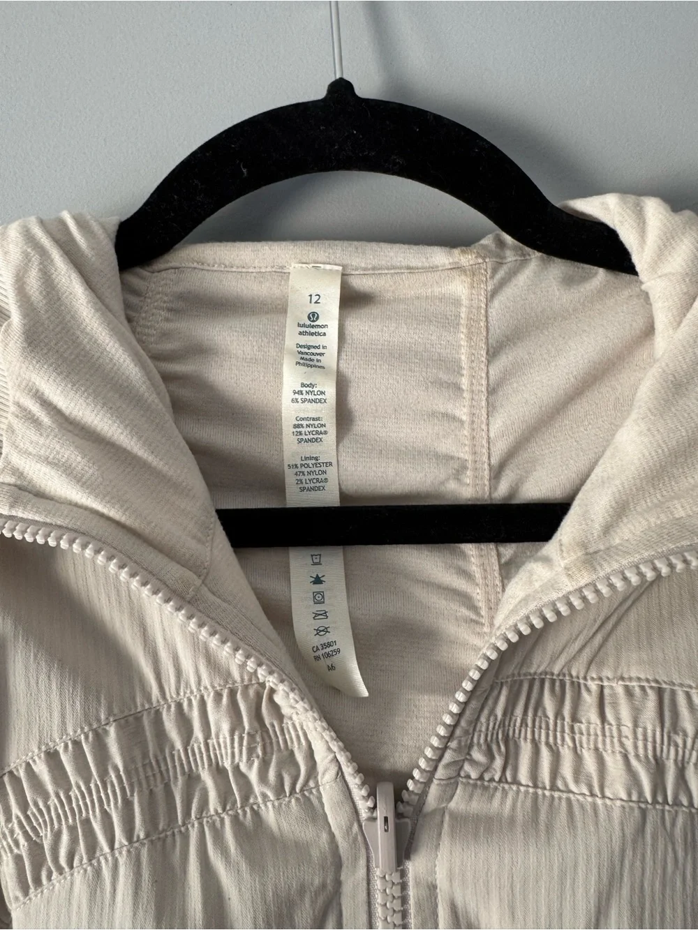 lululemon Dance Studio Jacket size: 12 - Picture 4 of 4